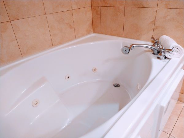 Acrylic Tub Installation in Demotte